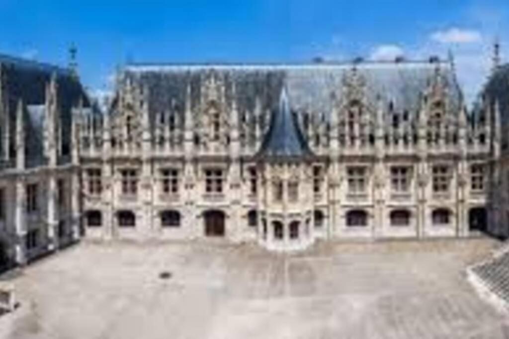 Studio De Charme Rouen Exterior foto